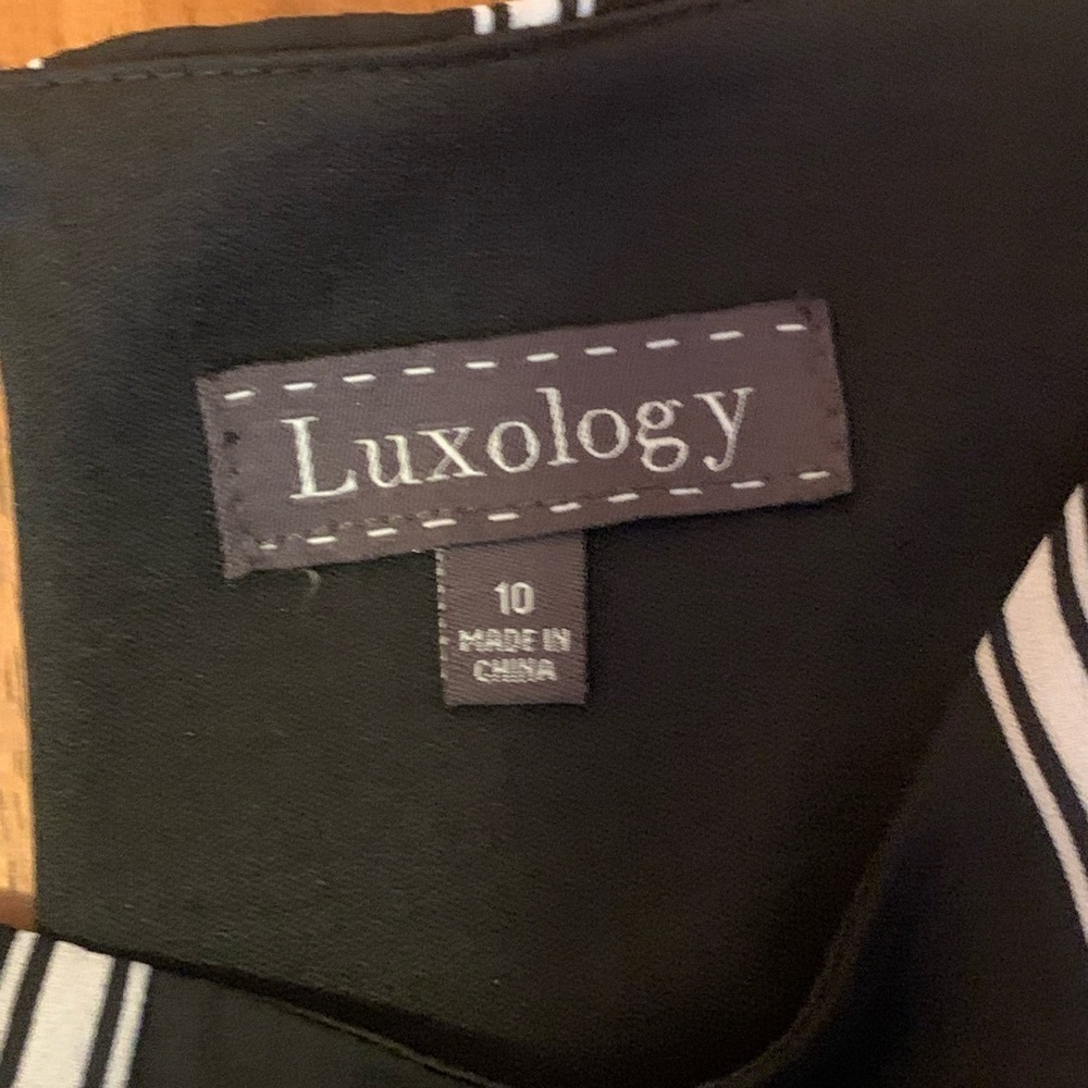 Luxology Jumpsuit 10 Black and White Striped Belt Tie Sleeves Wide leg pants - Picture 3 of 12